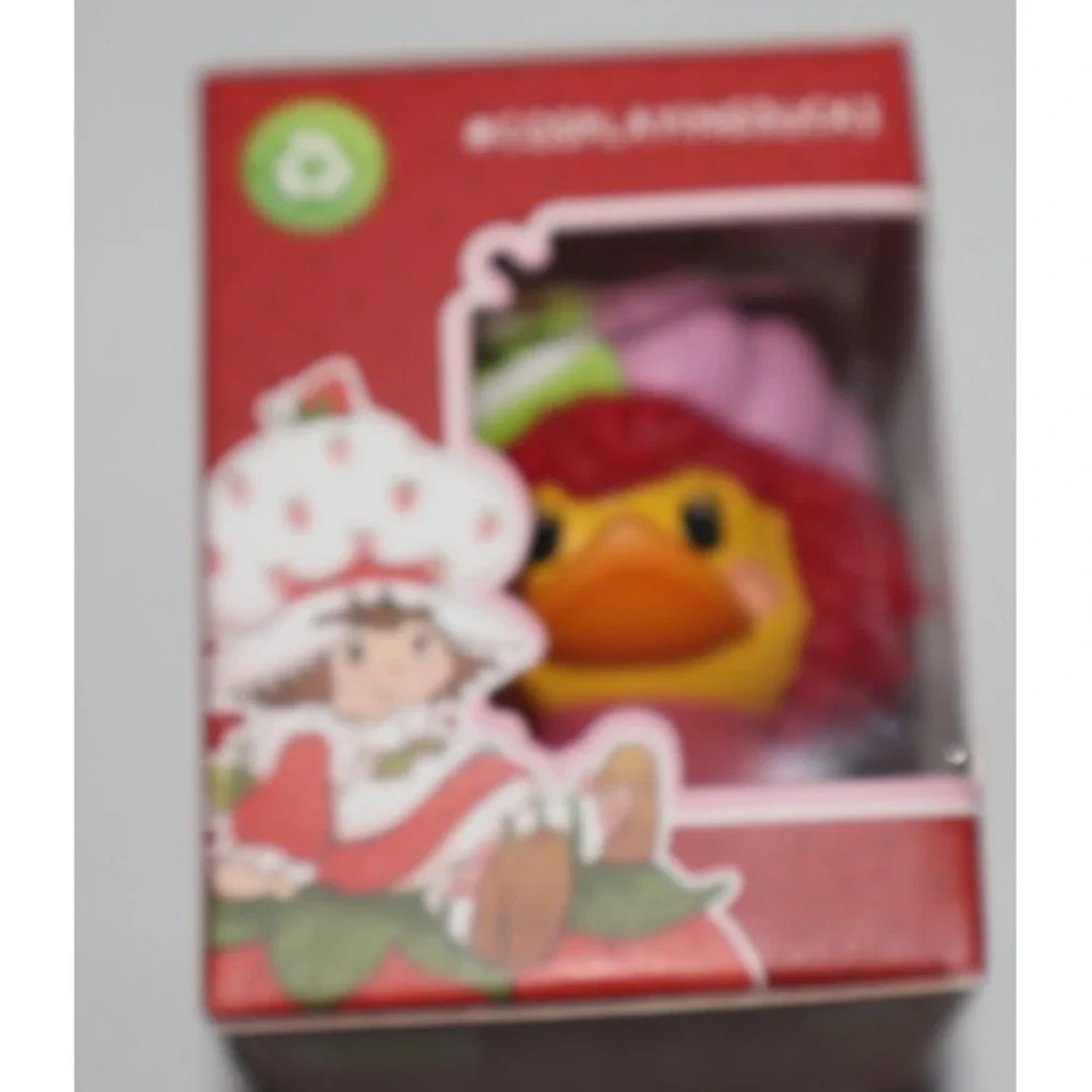 Tubbz STRAWBERRY SHORTCAKE Mini Rubber Scented Ducks Lot of 4 NEW